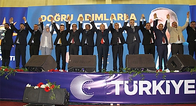 AK Parti Şanlıurfa adaylarını tanıttı