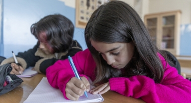 Deprem bölgesindeki 10 ilde telafi eğitimi yapılacak