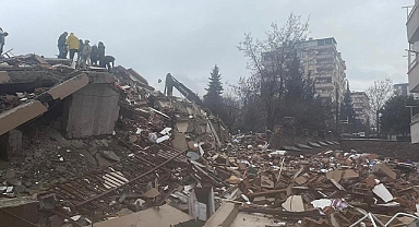Depremde can kayıpları 50 bin 783'e yükseldi