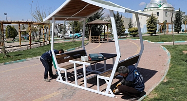 Haliliye'de parklar yaza hazırlanıyor