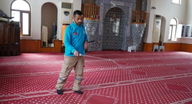 Haliliye'deki camilerde bayram namazı öncesi temizlik yapıldı