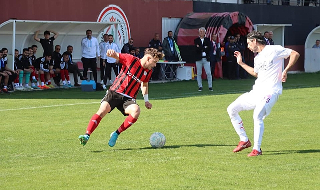 Karaköprü zorlu maçtan 3 puan aldı