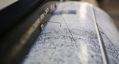 Adana'da 3 dakika arayla korkutan iki deprem