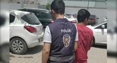 Hırsızlıktan aranıyordu: Kimlik kontrolünde yakalandı