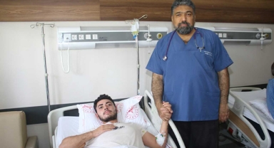 Şanlıurfa'da aşırı terleyen hasta ameliyatla sağlığına kavuştu