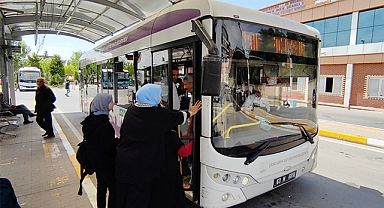 Şanlıurfa'da depremzedeler toplu taşımaya 3 ay daha ücretsiz binebilecek
