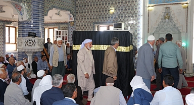 Şanlıurfa'da hacı adayları prova yaptı