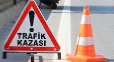 Şanlıurfa'da iki otomobil kafa kafaya çarpıştı: Ölü ve yaralılar var