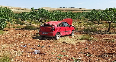 Şanlıurfa'da otomobil kontrolden çıktı: Sürücü hastaneye kaldırıldı