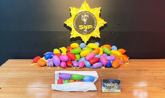 Şanlıurfa&#039;da yolcu otobüsünde 16 kilo esrar ele geçirildi