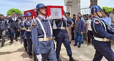 Şehit uzman çavuş Şanlıurfa'da toprağa verildi