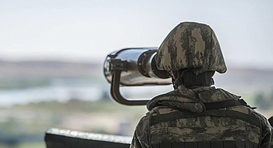 Türkiye'ye girmeye çalışırken Şanlıurfa sınırında yakalandı
