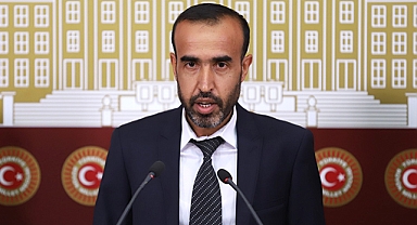 Babası ve iki kardeşi öldürülen Şenyaşar'dan ilk soru önergesi