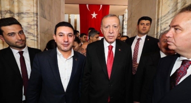 Erdoğan, Özyavuz'u tebrik etti