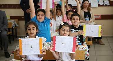 Okullarda karne heyecanı