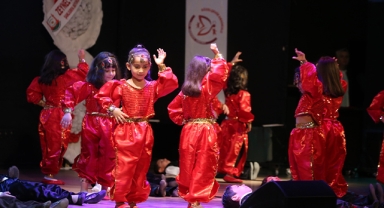 Şanlıurfa'da anaokulu öğrencilerinden yıl sonu gösterisi