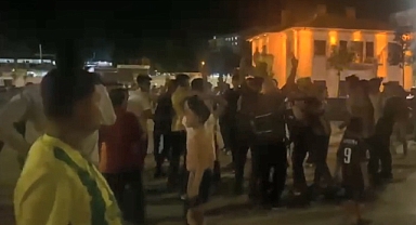 Şanlıurfa'da taraftarlar sokağa döküldü