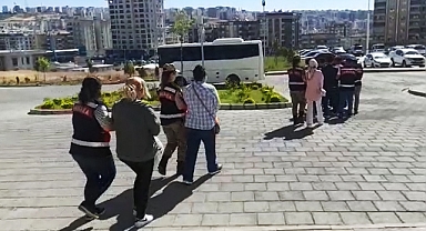 Şanlıurfa'da usulsüz ilaç satışı operasyonunda tutuklamalar var