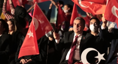 Beyazgül'den 15 Temmuz mesajı