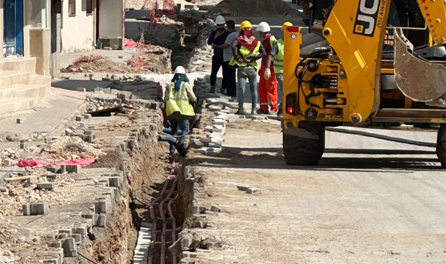 Ceylanpınar'daki kazılar ilçeyi susuz bırakıyor