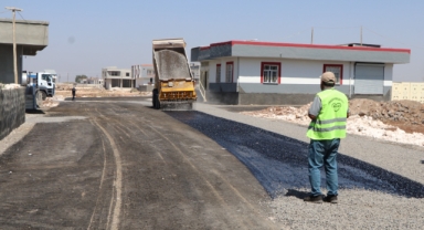 Hürriyet mahallesindeki yol çalışmaları sürüyor