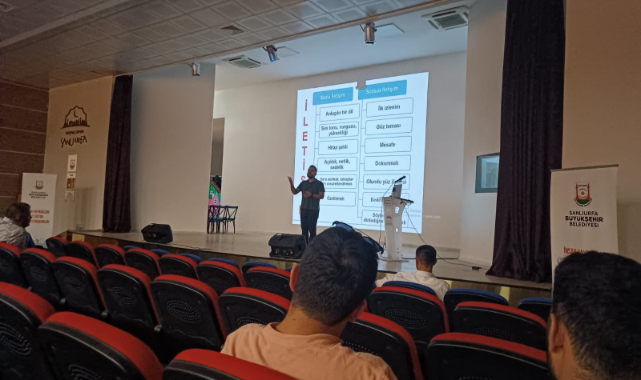Şanlıurfa'da belediye personellerine 'iletişim' eğitimi verildi