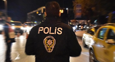 Şanlıurfa'da iki saatlik asayiş uygulaması: Aranan şahıslar, konsomatrisler, silahlar...