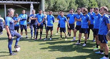 Şanlıurfaspor'un yeni sezon kadrosu ilk kez açıklandı