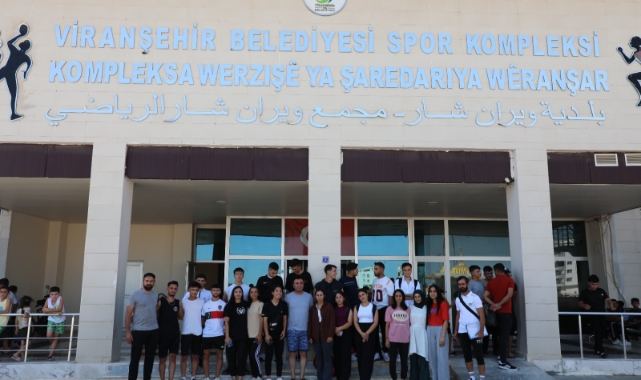 BESYO kursunda eğitim alan öğrenciler sınava girmeye başladı