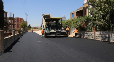 Haliliye'deki sıcak asfalt çalışmaları sürüyor