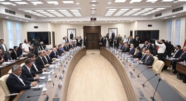 Kamu Toplu Sözleşmesi'nde gözler hükümette