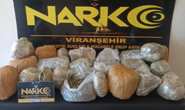 Şanlıurfa&#039;da bir araçta uyuşturucu ele geçirildi: Gözaltılar var