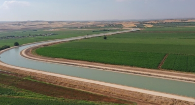 Şanlıurfa ve Mardin'de 6 ilçe Fırat'ın suyuyla buluştu