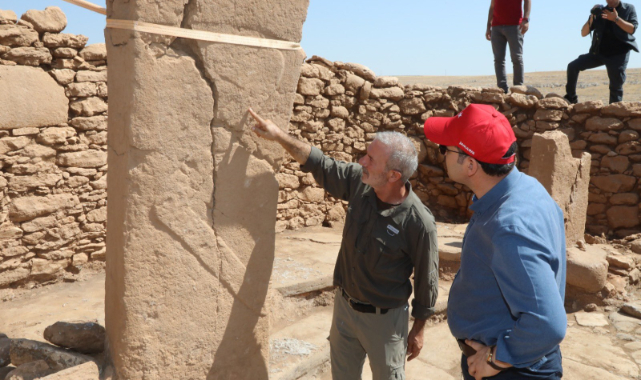 Vali Ayhan, Karahantepe&#039;deki çalışmaları inceledi