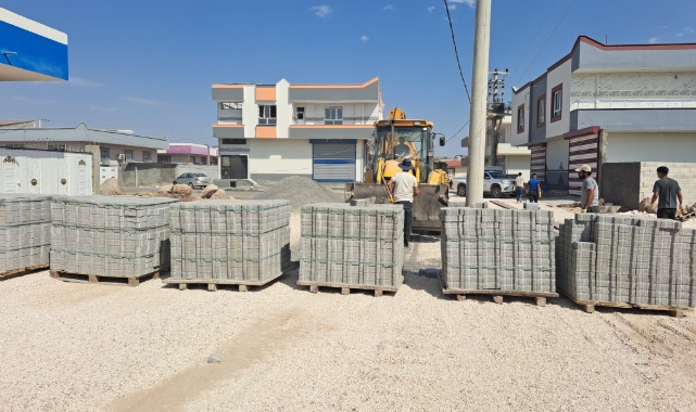 Viranşehir Belediyesinin üstyapı çalışmaları sürüyor