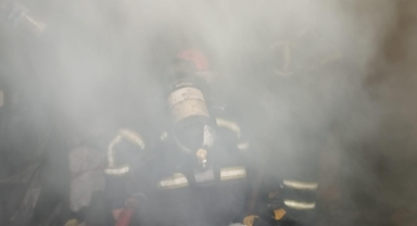 Şanlıurfa'da korkutan mesken yangını