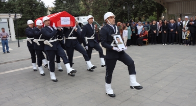 Hayatını kaybeden mahalle bekçisi törenle uğurlandı