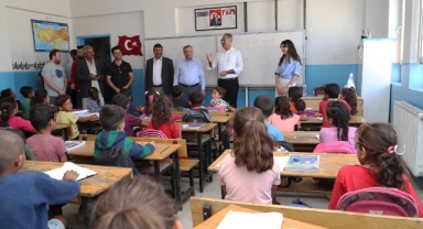 Kuş, öğrencileri gençlik merkezine davet etti