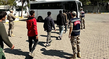 Şanlıurfa'da 36 kaçak göçmen yakalandı