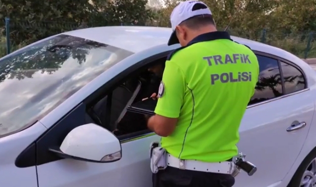 Şanlıurfa&#039;da denetimlerde 201 sürücüye ceza kesildi