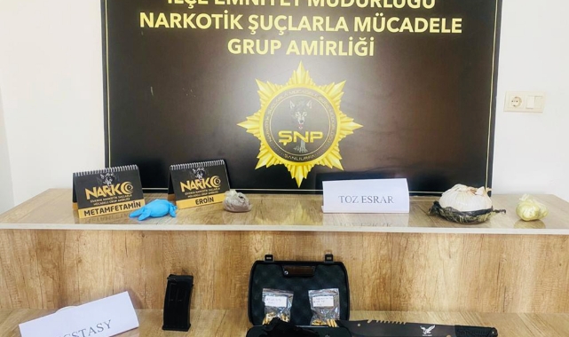 Şanlıurfa&#039;da uyuşturucu operasyonunda yakalanan 2 zanlı tutuklandı