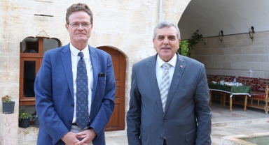 Şanlıurfa'da yürütülen projeleri yerinde görmek için gelmiş
