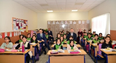 MEB 'istişare' için sahaya çıktı