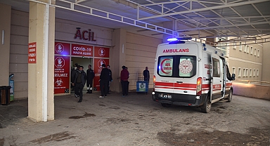 Şanlıurfa'nın ilçesinde silahlı kavga: Yaralılar var
