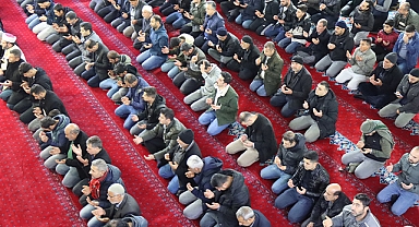 Şanlıurfa'da Regaip Kandili idrak edildi