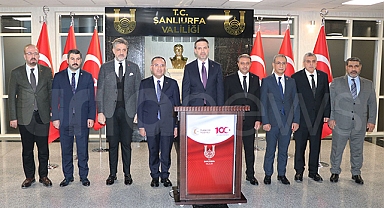 Bakan Bayraktar Şanlıurfa'ya geldi