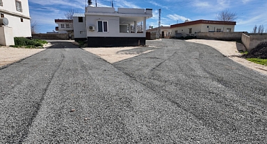 Harran Belediyesi bir mahallenin daha yolunu asfaltladı
