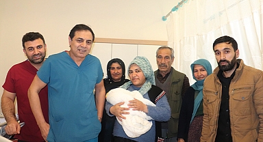 Şanlıurfa'da bir çift 13 yıl sonra çocuk sahibi oldu