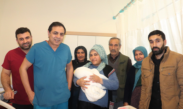 Şanlıurfa&#039;da bir çift 13 yıl sonra çocuk sahibi oldu