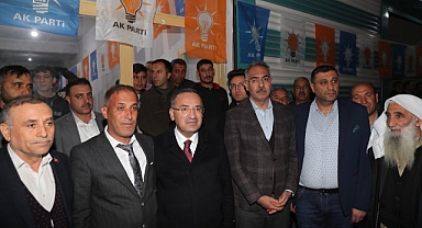 Eyyübiye'de İYİ Parti'den istifa eden aile AK Parti'ye katıldı